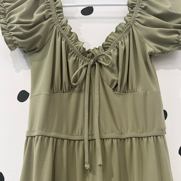 SMALL HEART & HEALS GREEN RUFFLE DRESS - Picture 6 of 8